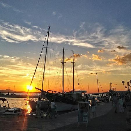 Apartments Batarilo Biograd Na Moru Eksteriør billede