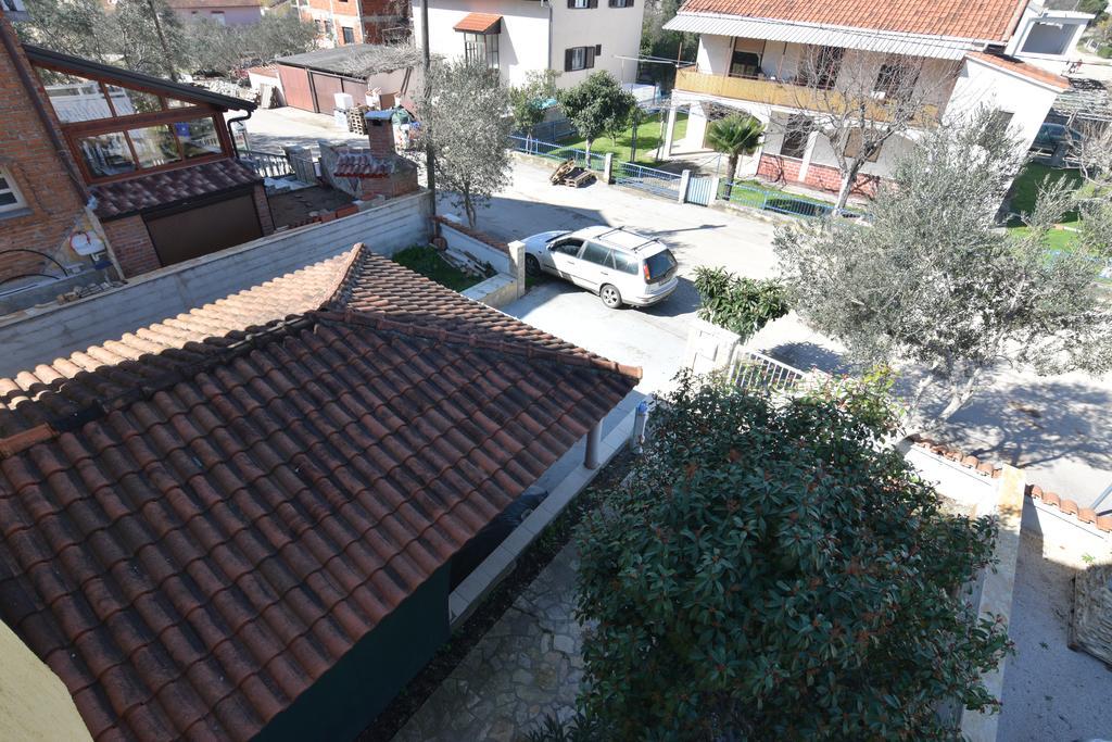 Apartments Batarilo Biograd Na Moru Eksteriør billede