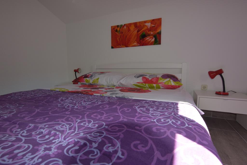Apartments Batarilo Biograd Na Moru Eksteriør billede
