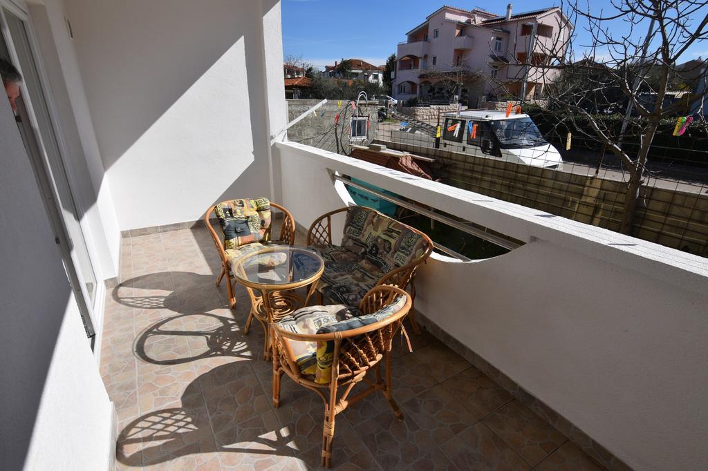 Apartments Batarilo Biograd Na Moru Eksteriør billede